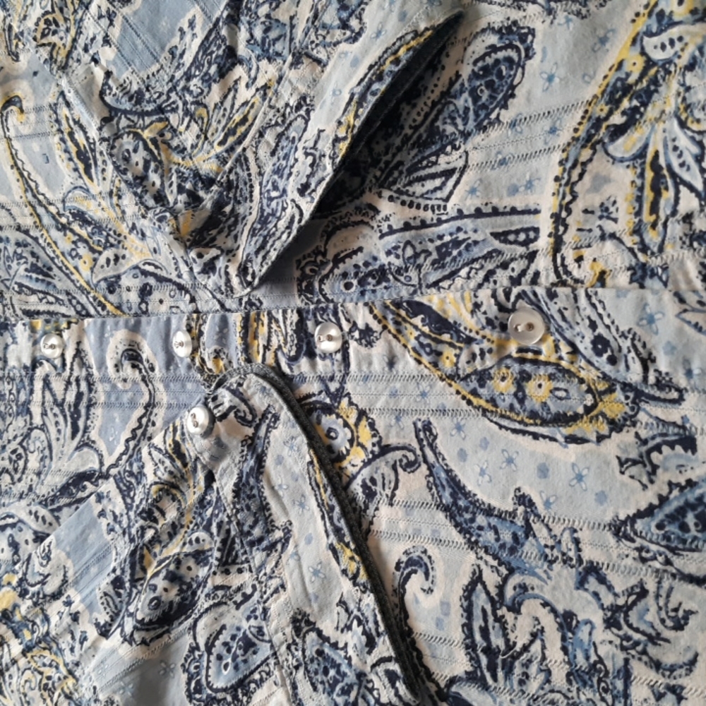 Allison Daley Tops - Picture 6 of 10